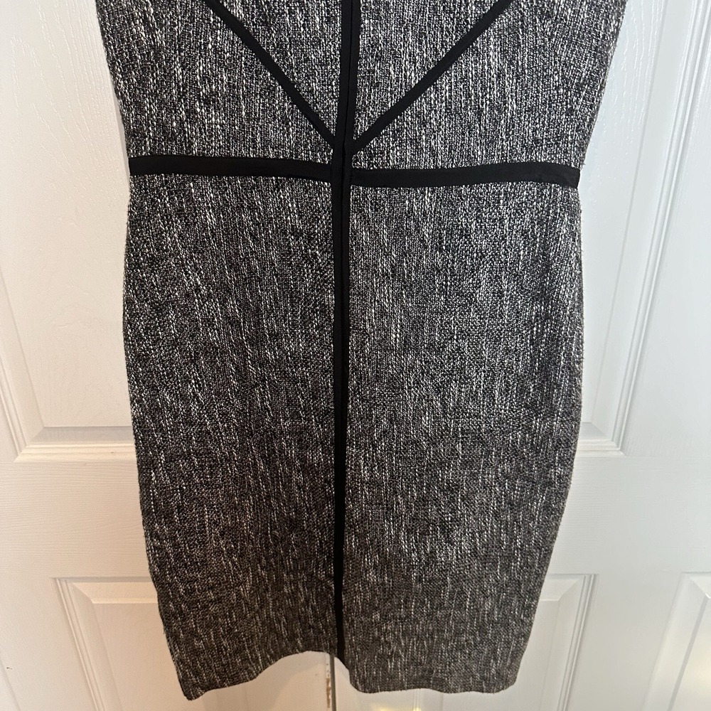 Ann Taylor Sheath Dress Black Gray Size 4 Wedding Party Business Classic Elegant - Picture 4 of 16